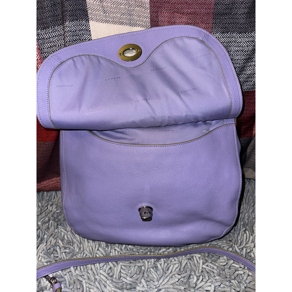 COACH® Re(loved) Turnlock Hobo in Purple - Picture 4 of 8